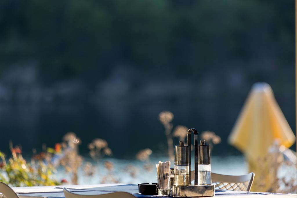Apartments Duje Ribnica โอเบรอควาซ ภายนอก รูปภาพ